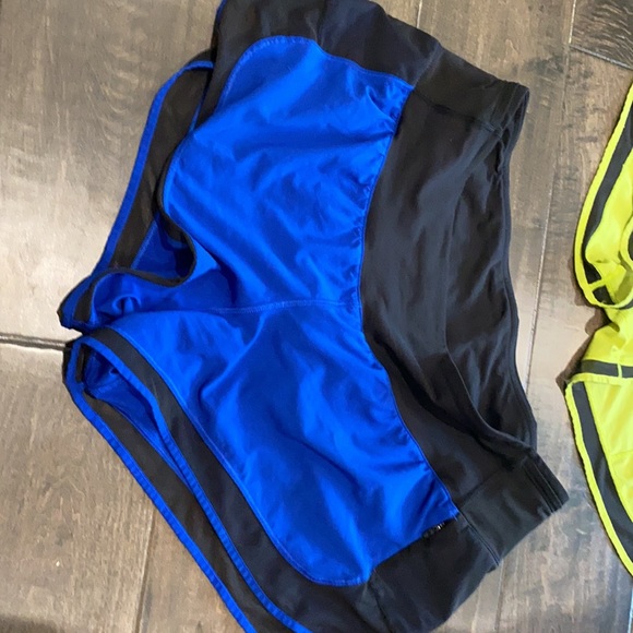 hotty hot lulu lemon shorts - Picture 4 of 7